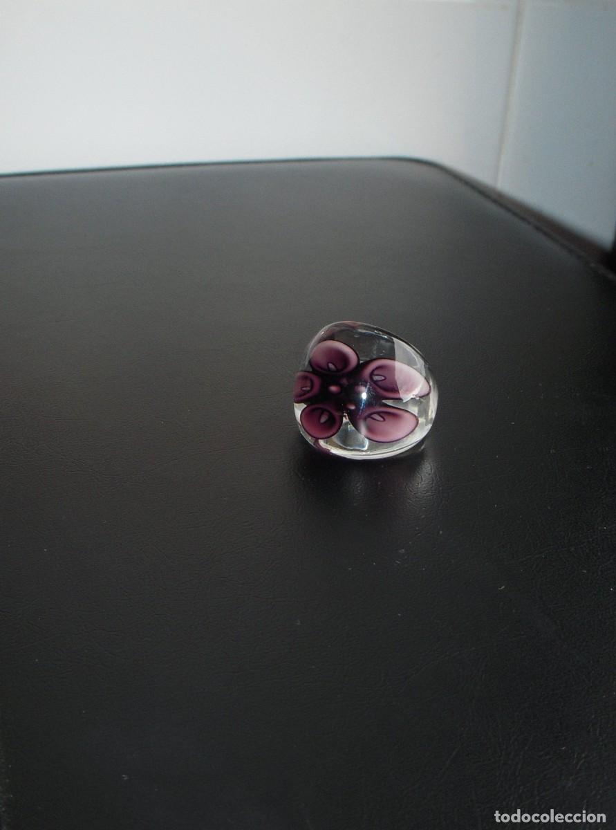 Joyeria: ANILLO CON FLOR IMITACI&Oacute;N CRISTAL - Foto 1