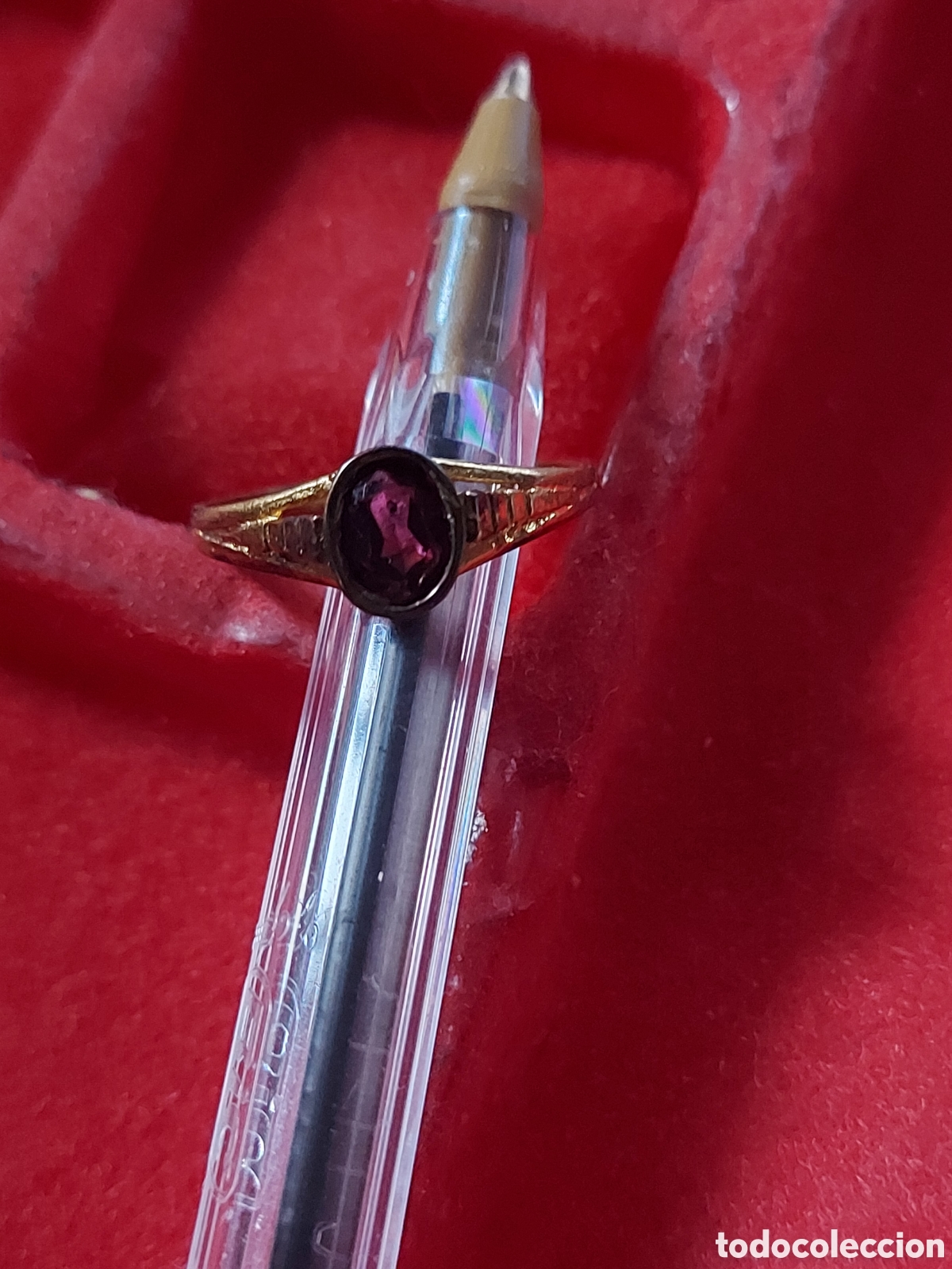 Joyeria: ANILLO CON PIEDA EN DORADO - Foto 1