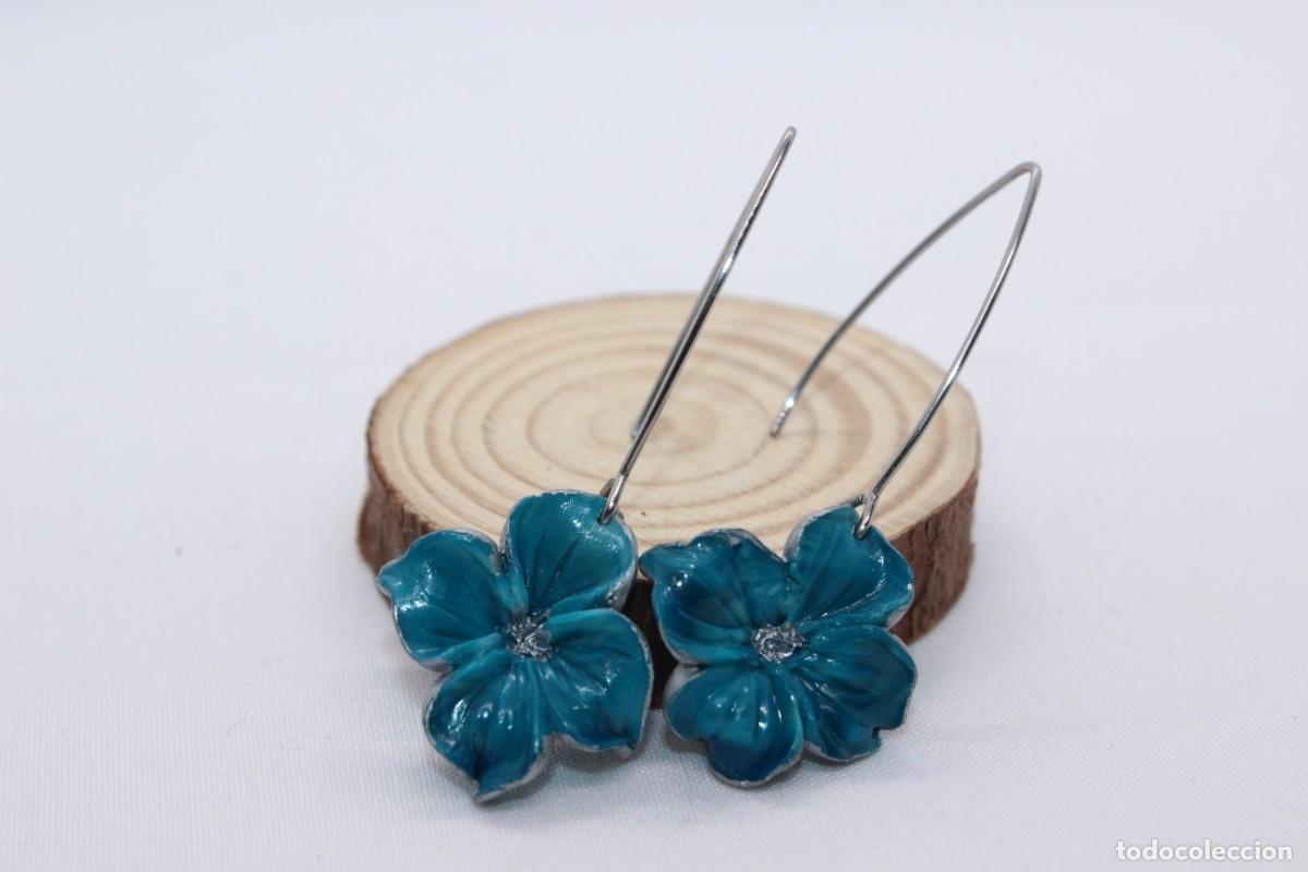 Joyeria: Pendientes colgantes de flores - Foto 1