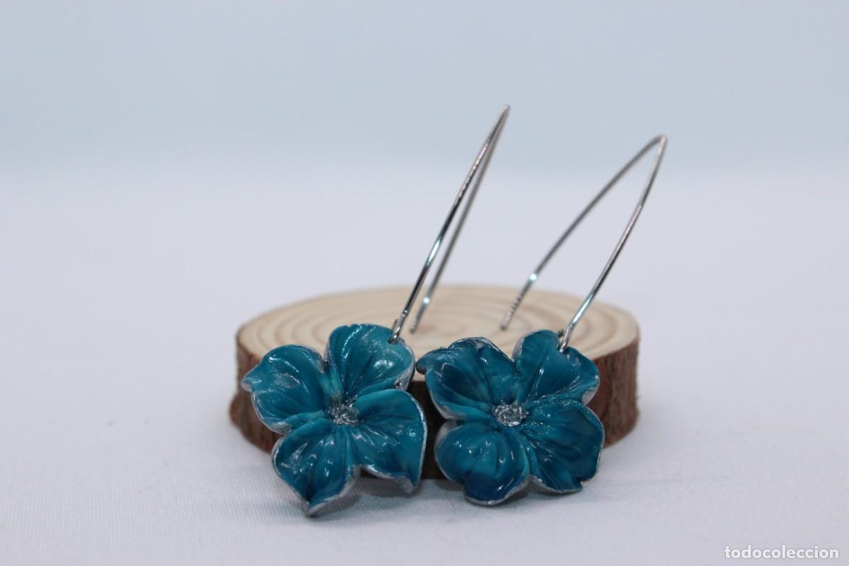 Joyeria: Pendientes colgantes de flores - Foto 3