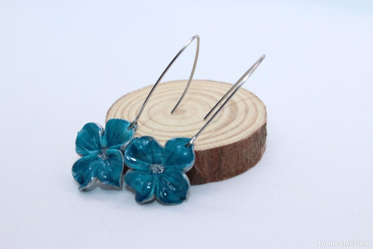 Joyeria: Pendientes colgantes de flores - Foto 4