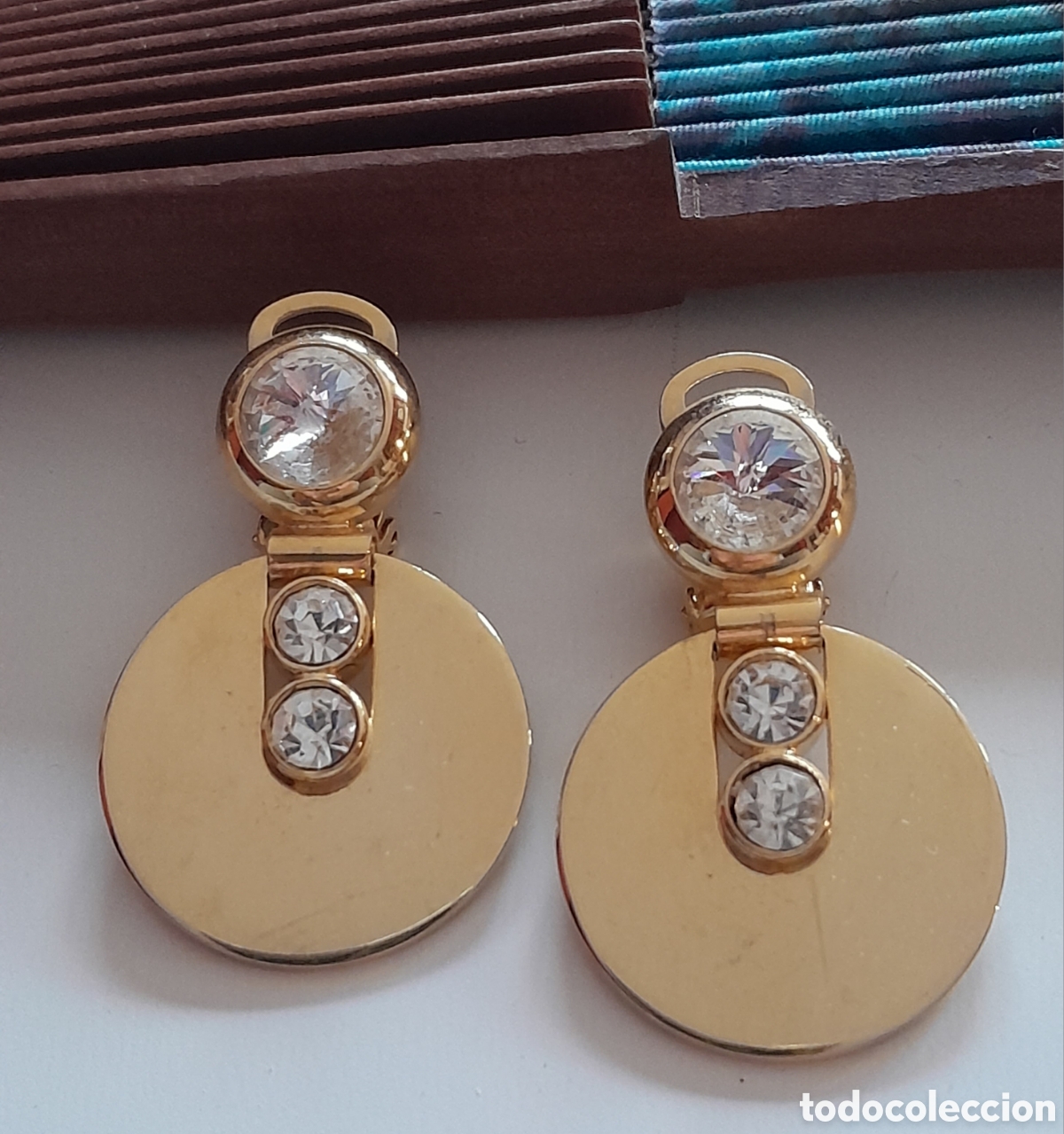 Joyeria: Pendientes chapados en oro con circonios. Clip - Foto 2