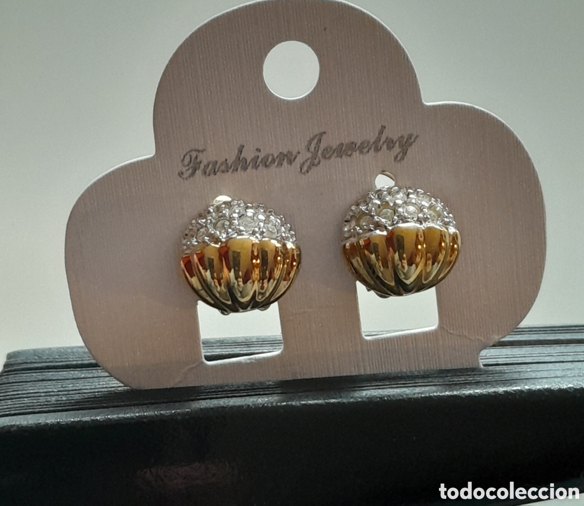 Joyeria: Pendientes chapados con cristales.Omega - Foto 2