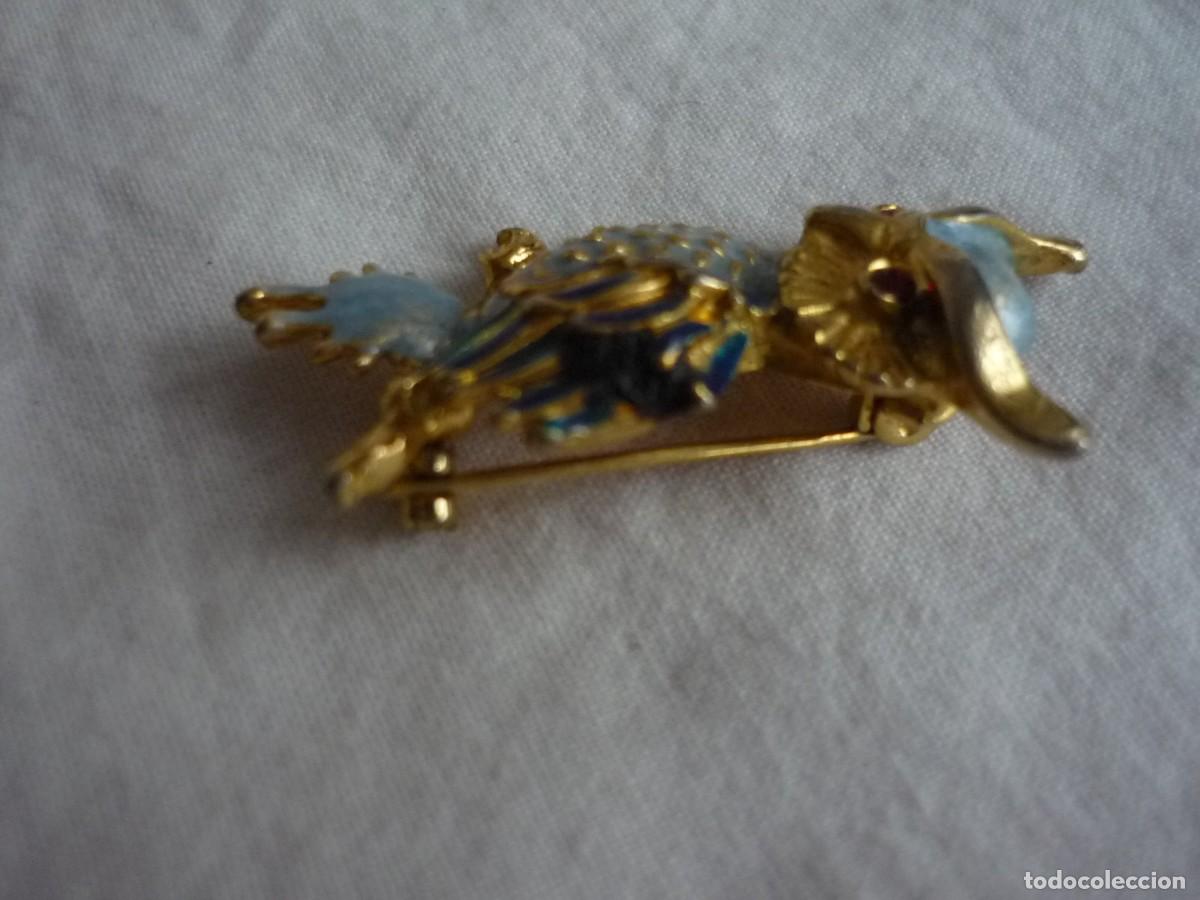 Joyeria: Broche en metal lacado con forma de buho - Foto 4