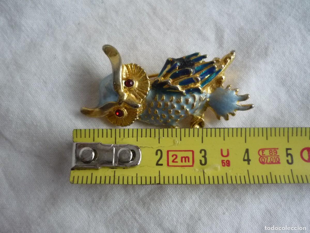 Joyeria: Broche en metal lacado con forma de buho - Foto 6