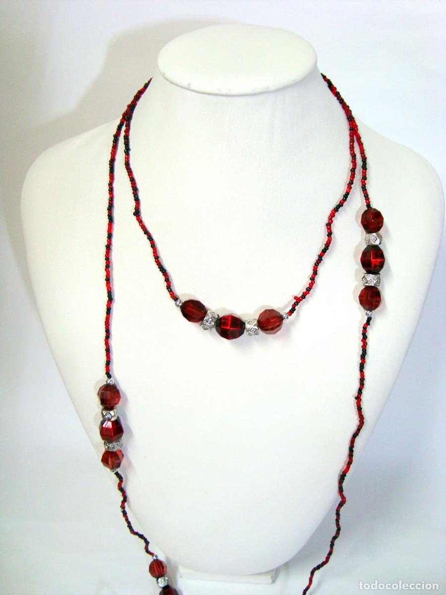 Joyeria: Collar largo color combinado rojo burdeos, A&ntilde;o 2000, Nuevo - Foto 2