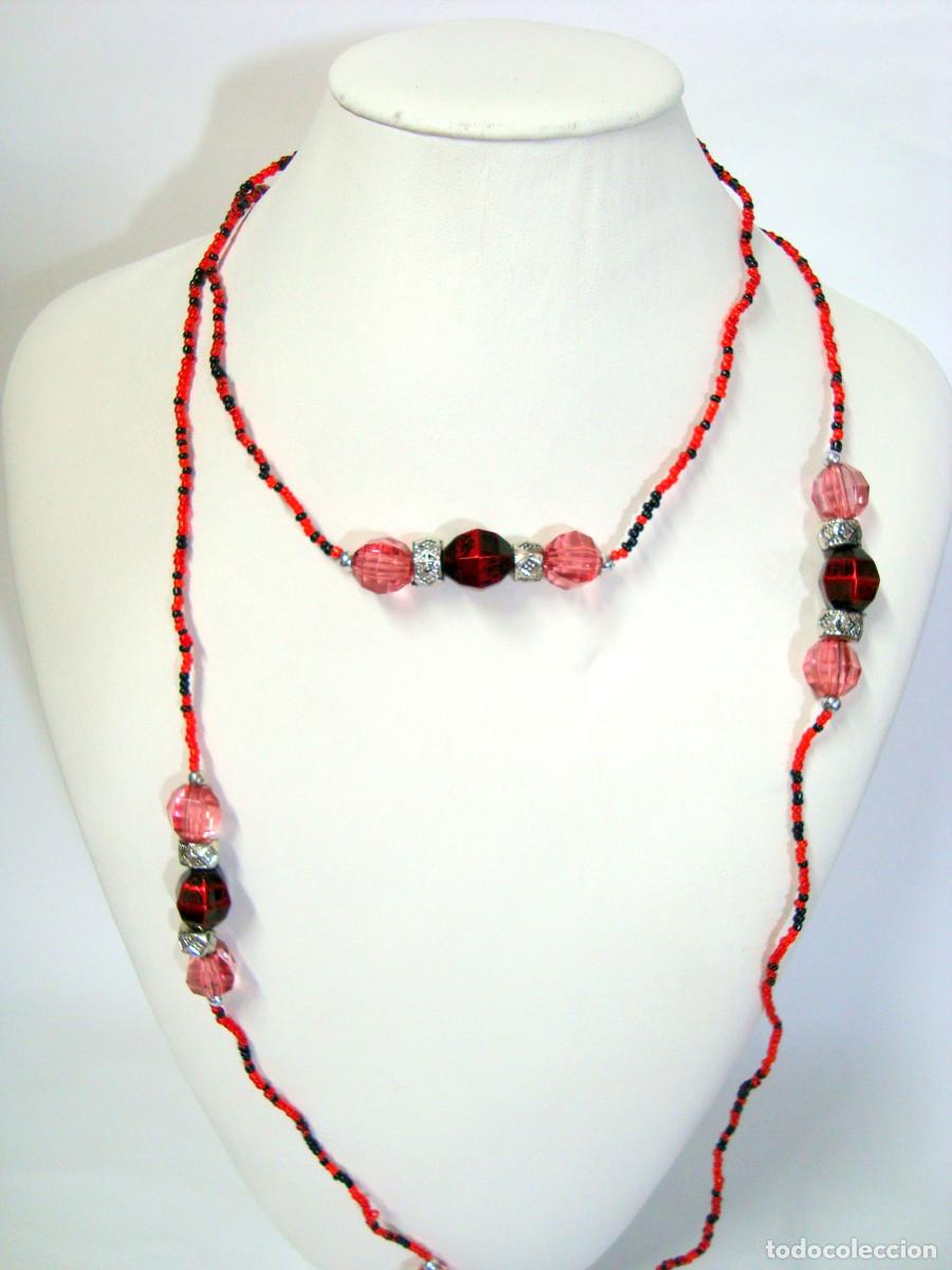 Joyeria: Collar largo color combinado rojo y burdeos, A&ntilde;o 2000, Nuevo - Foto 2
