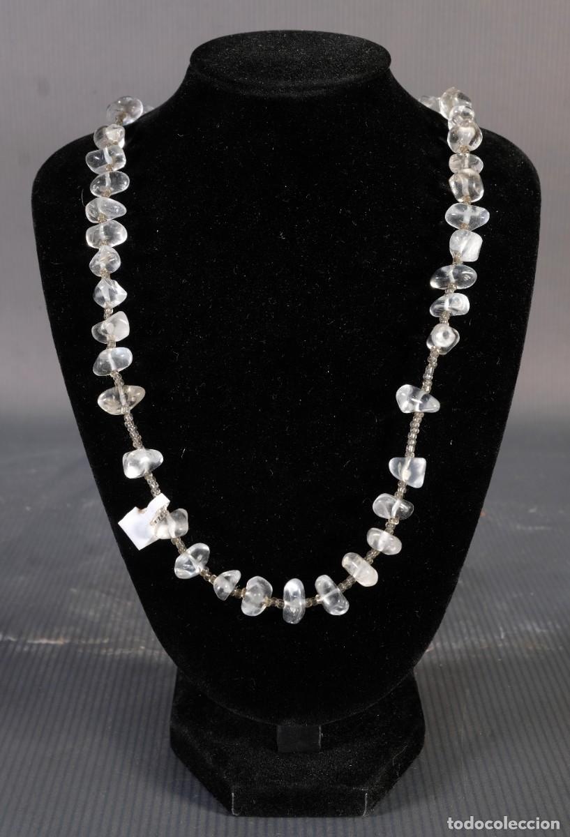 Joyeria: Collar en cristales y abalorios - Foto 1