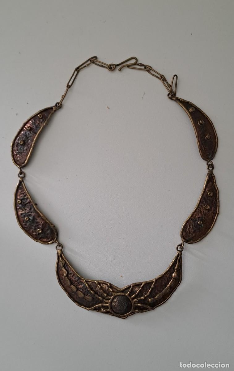 Joyeria: Gargantilla de bronce labrado y con relieves - Foto 1