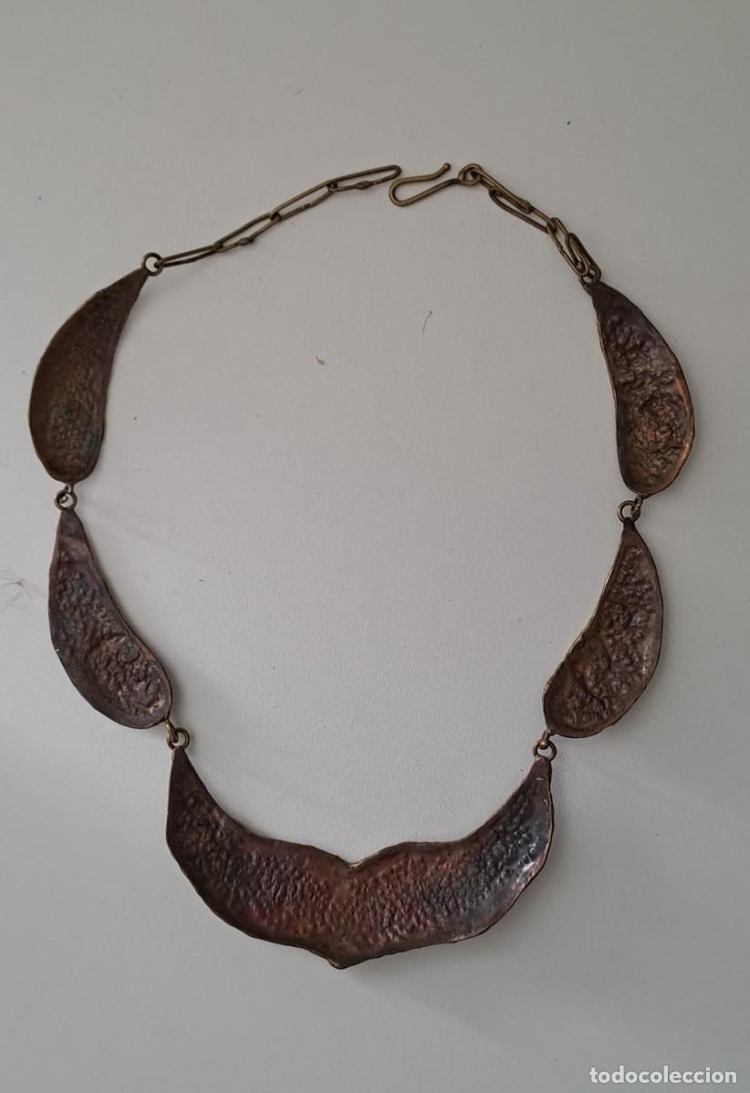 Joyeria: Gargantilla de bronce labrado y con relieves - Foto 6