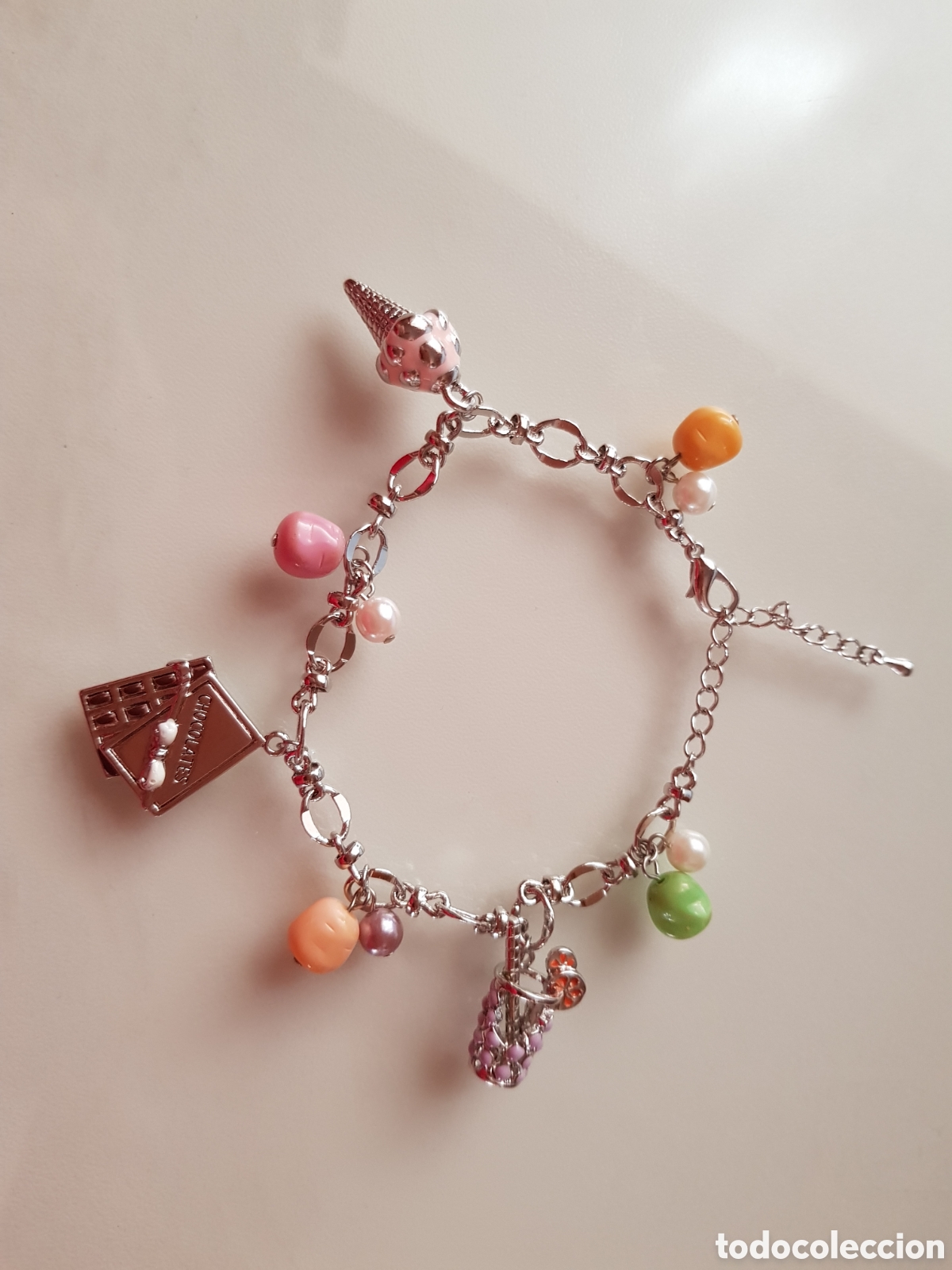 Joyeria: Alegre pulsera con charms divertidos. - Foto 2