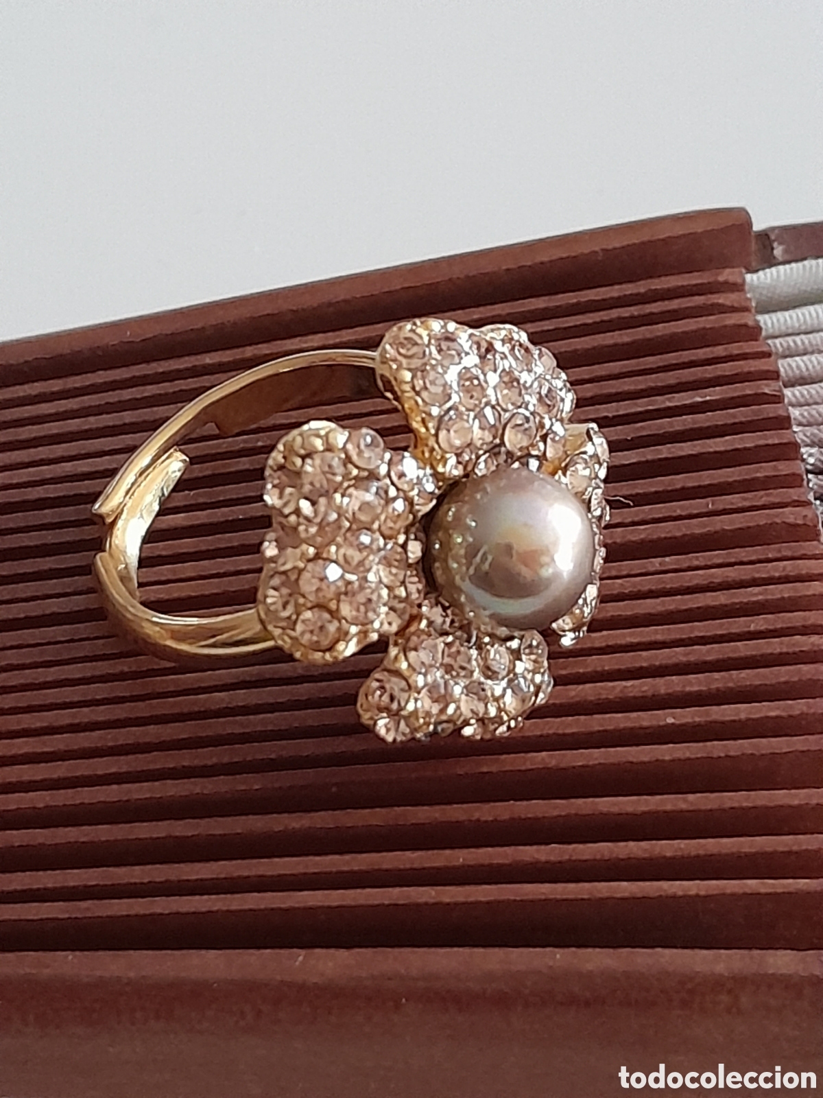 Joyeria: ANILLO CON CRISTAL SWAROVSKI Y PERLA - Foto 1