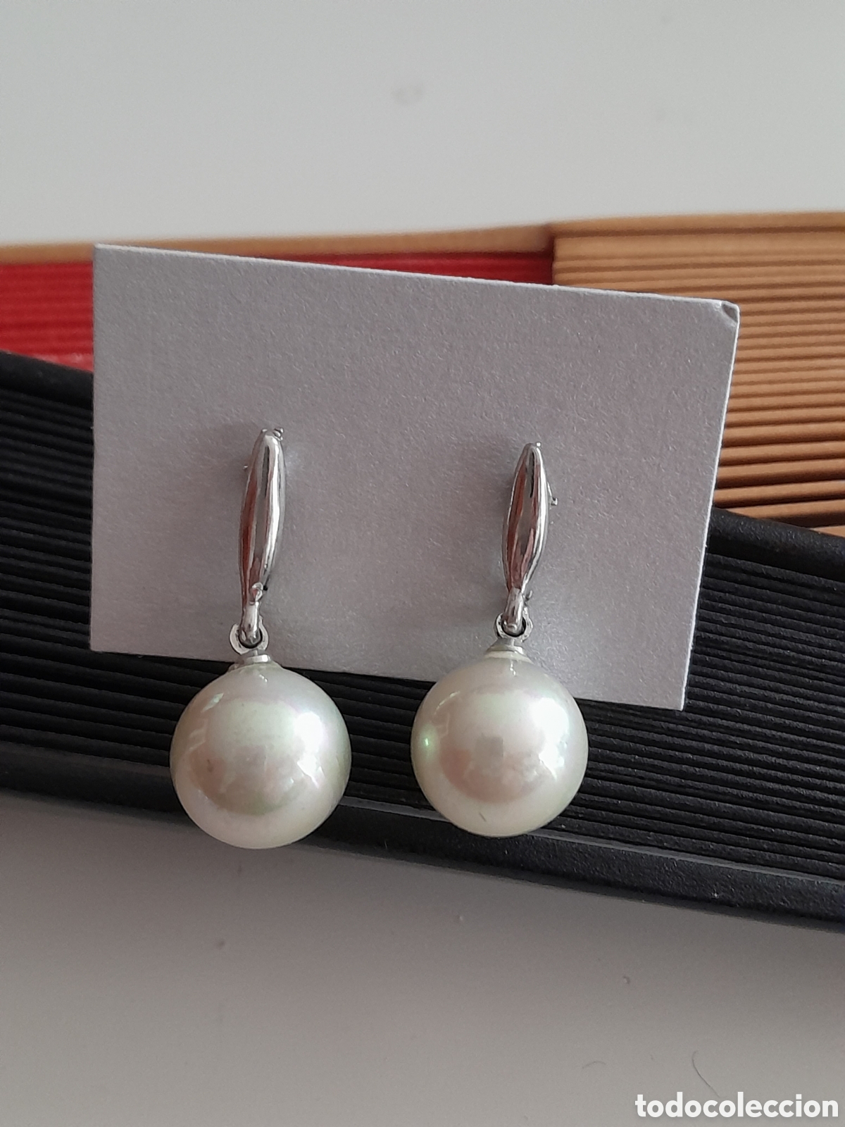 Joyeria: PENDIENTES CLASICOS CON PERLAS IRISADAS. PRESI&Oacute;N - Foto 5