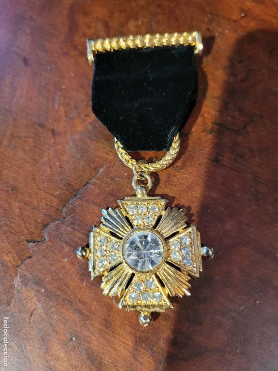 Joyeria: MEDALLA DE BISUTERIA L9 - Foto 1