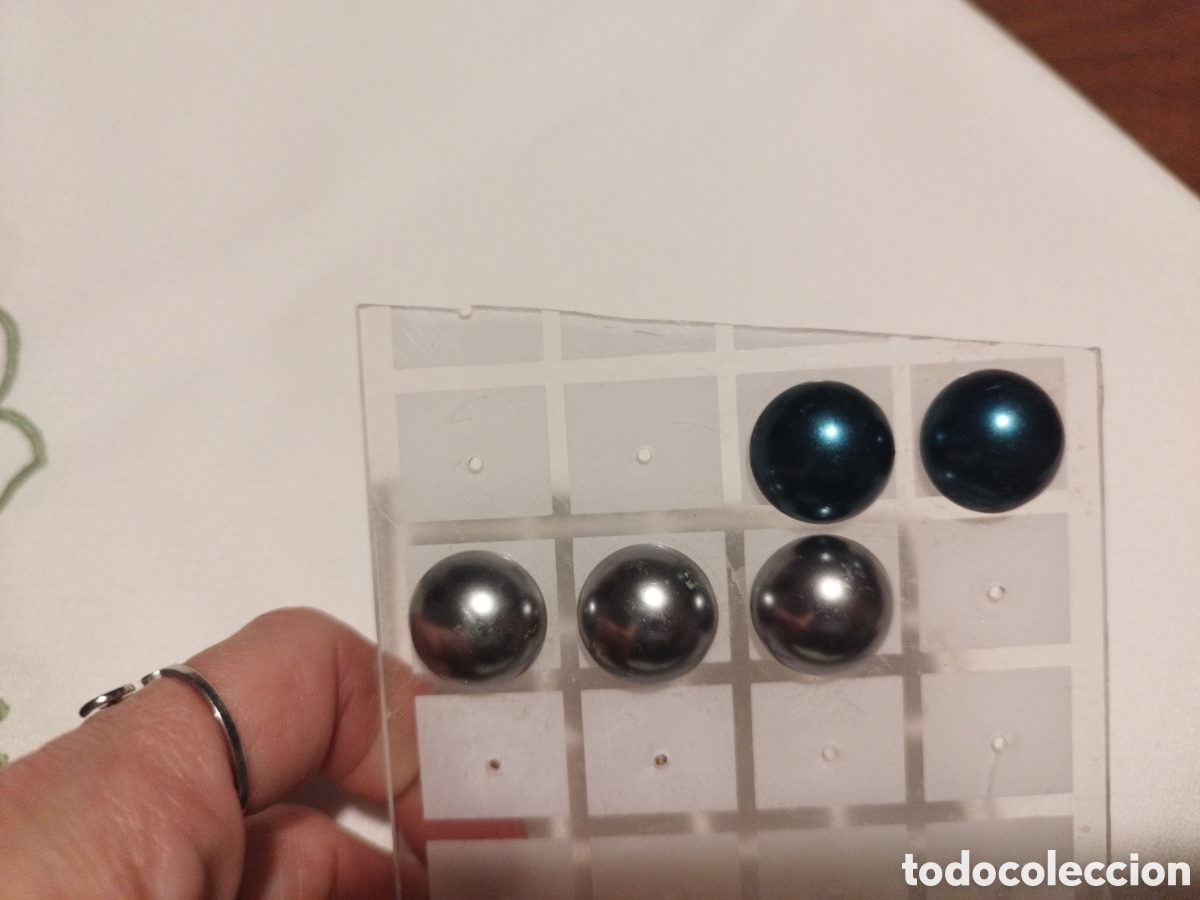 Joyeria: Pendientes vintage bot&oacute;n - Foto 1