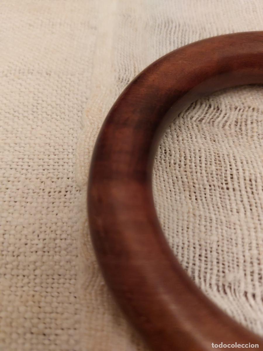 Joyeria: PULSERA DE MADERA DE UNOS 7 CM. DE DIAMETRO - Foto 3