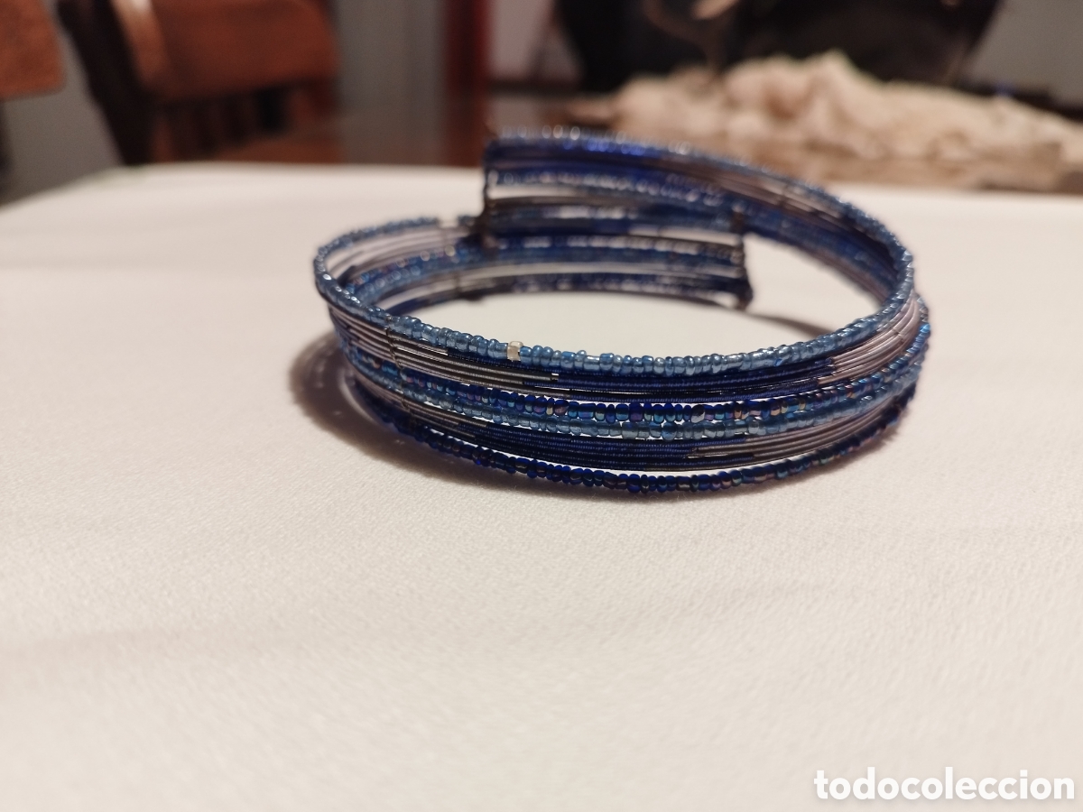 Joyeria: Collar choker r&iacute;gido azul - Foto 1