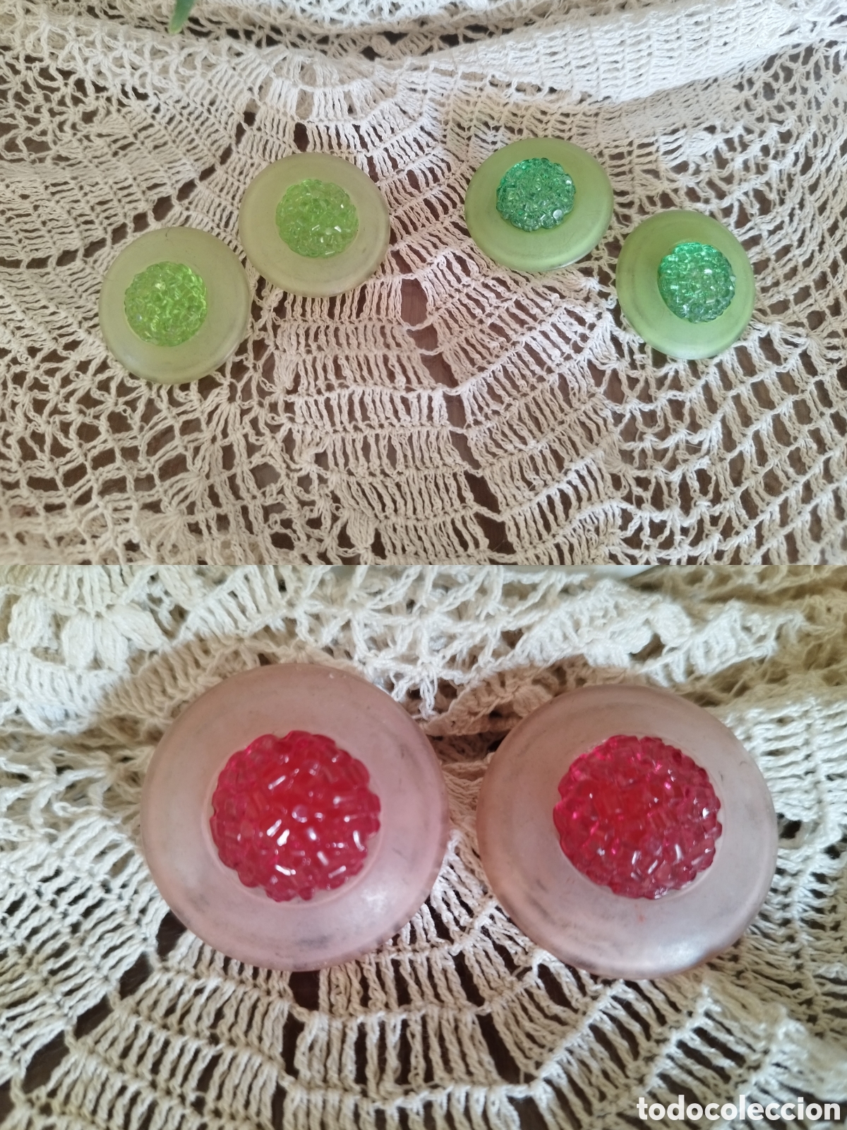 Joyeria: Pendientes bot&oacute;n pl&aacute;stico vintage - Foto 1