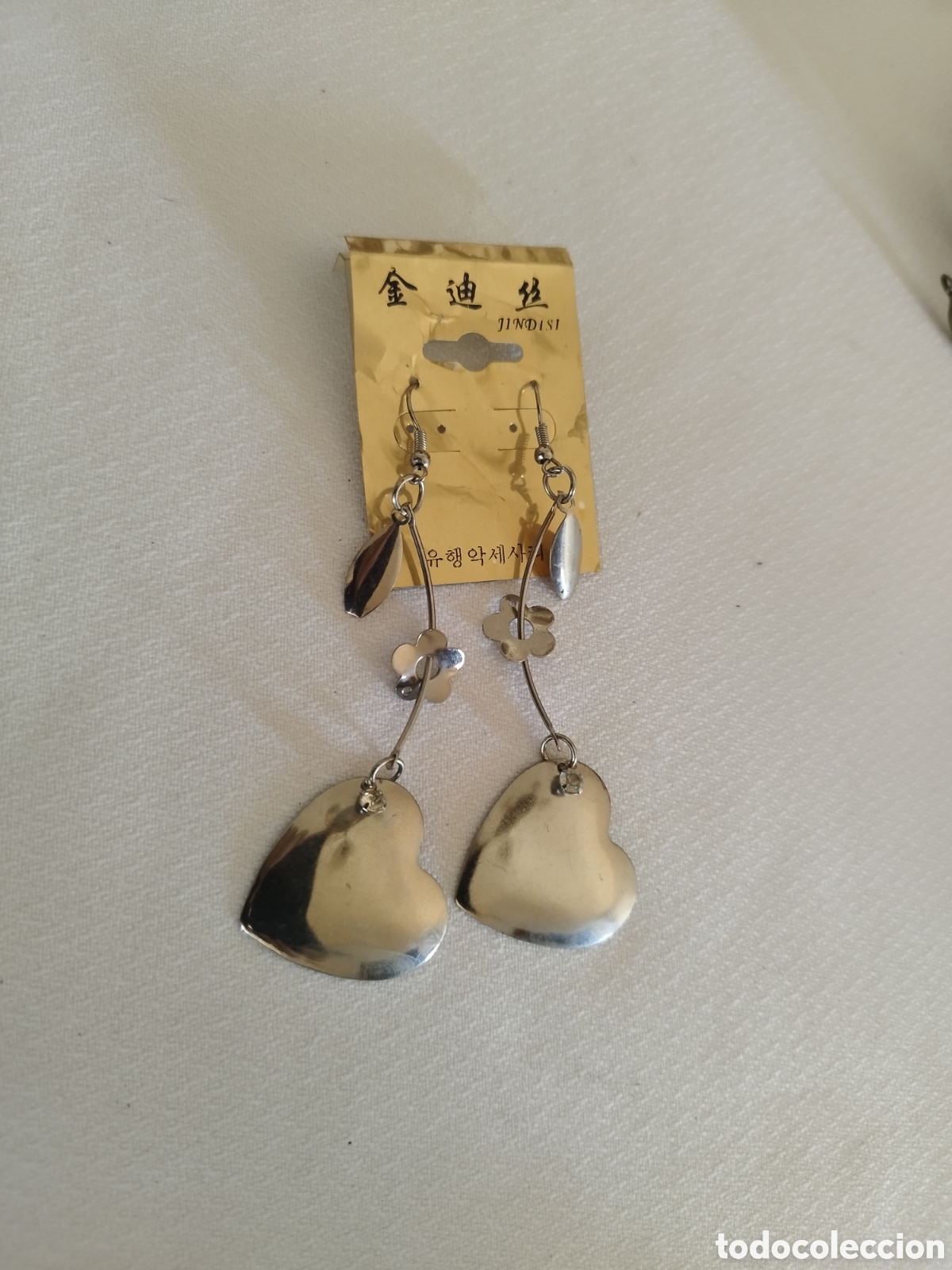 Joyeria: Pendientes coraz&oacute;n plateados - Foto 1