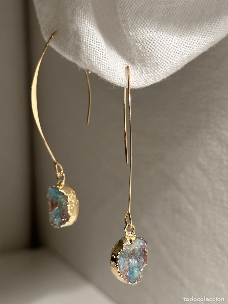 Joyeria: Pendientes largos. Piedra transparente y tonos turquesas - Foto 3