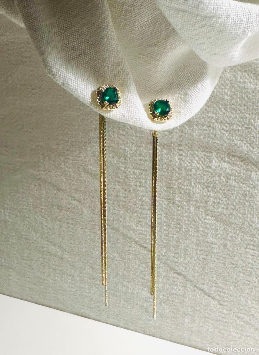 Joyeria: Pendientes largos dorados. Esmeralda verde - Foto 1