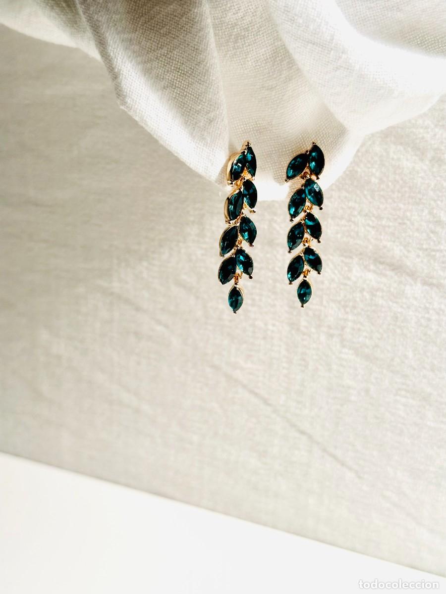 Joyeria: Pendientes hojas verde esmeralda. Dorado - Foto 3