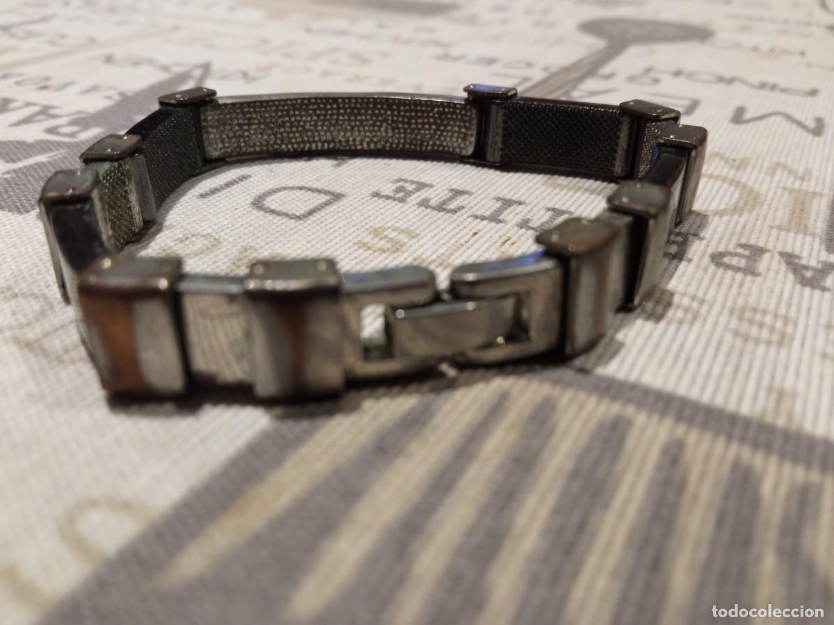 Joyeria: pulsera de hierro y cuero - Foto 3