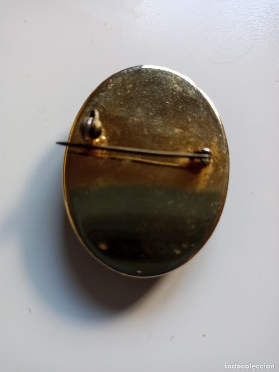 Joyeria: Broche camafeo de resina - Foto 5