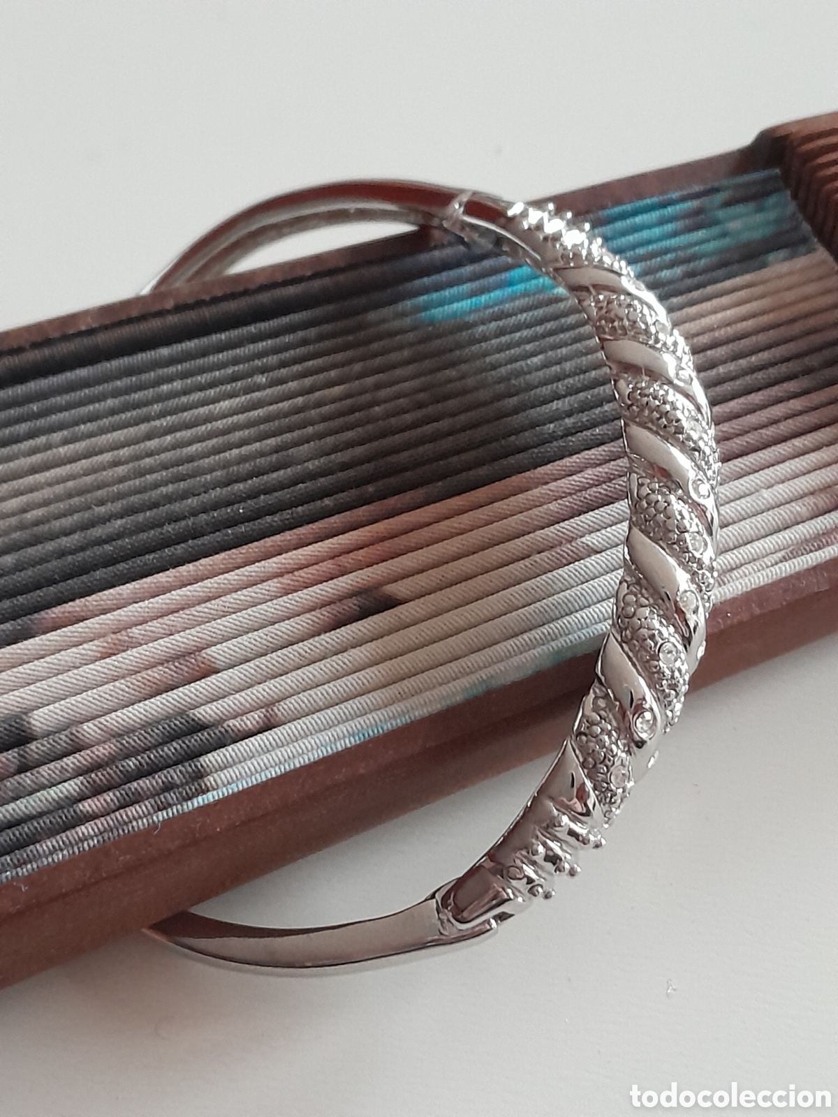 Joyeria: ESCLAVA ARTICULADA CON STRASS Y DOBLE CIERRE - Foto 6
