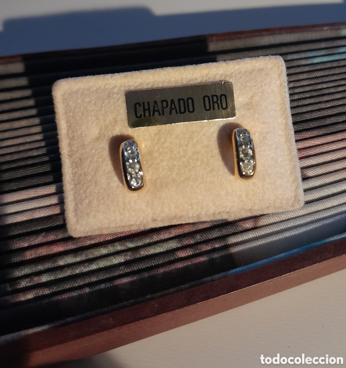 Joyeria: PENDIENTES ARITOS CHAPADO EN ORO CON CRISTAL - Foto 1