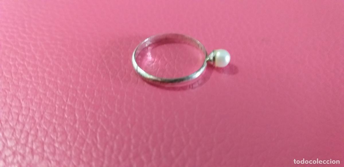 Joyeria: Anillo plateado. Piedra imitaci&oacute;n de perla - Foto 2