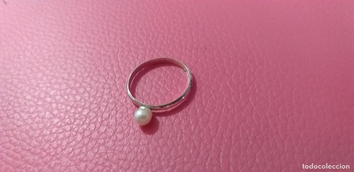 Joyeria: Anillo plateado. Piedra imitaci&oacute;n de perla - Foto 3