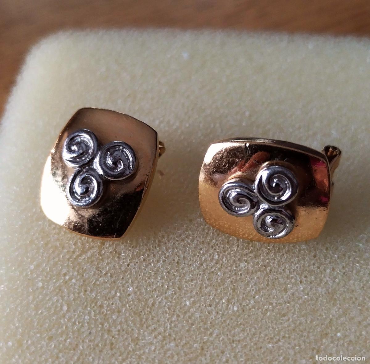 Joyeria: Pendientes chapados en oro, cierre de omega. - Foto 3