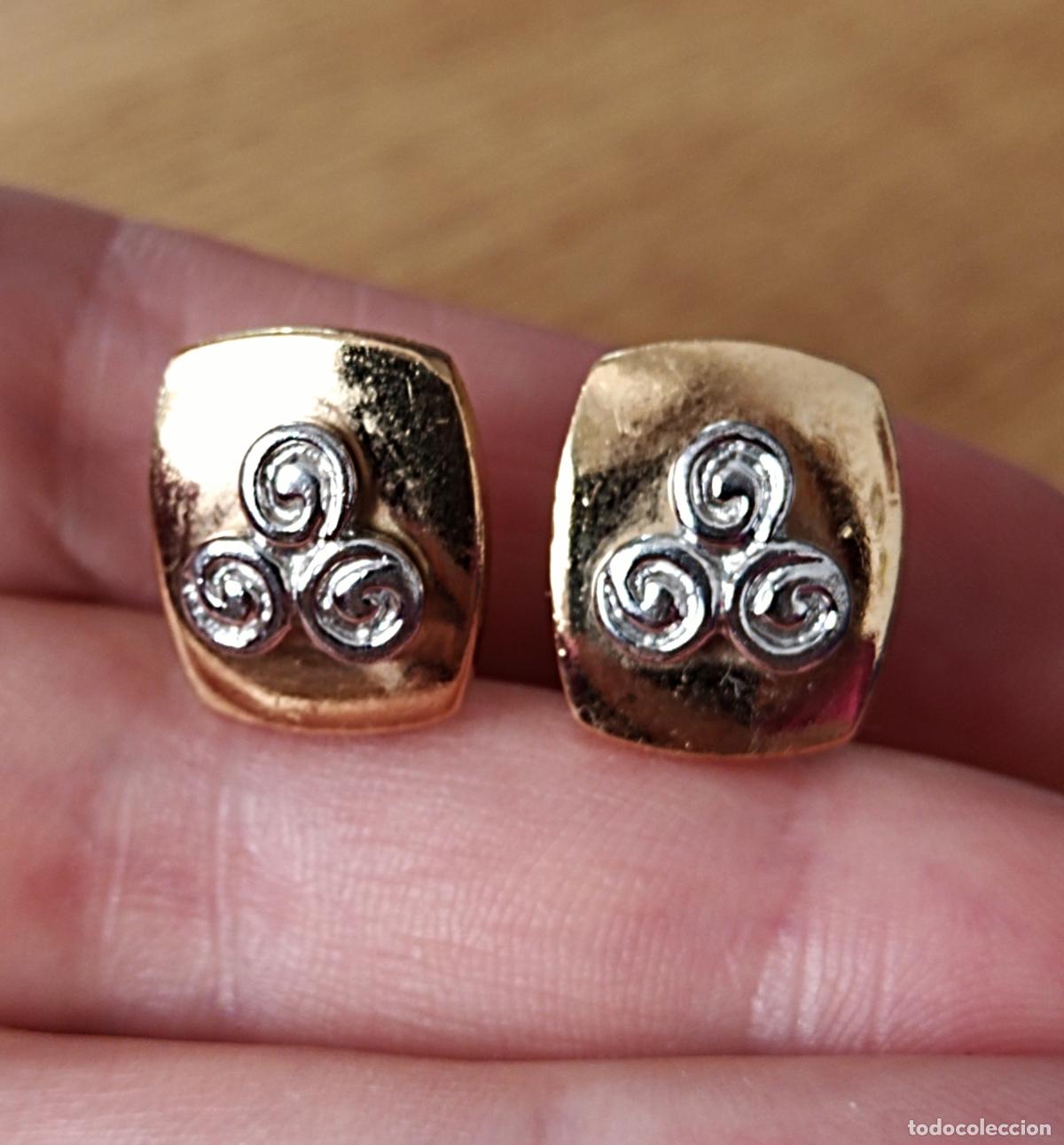Joyeria: Pendientes chapados en oro, cierre de omega. - Foto 1