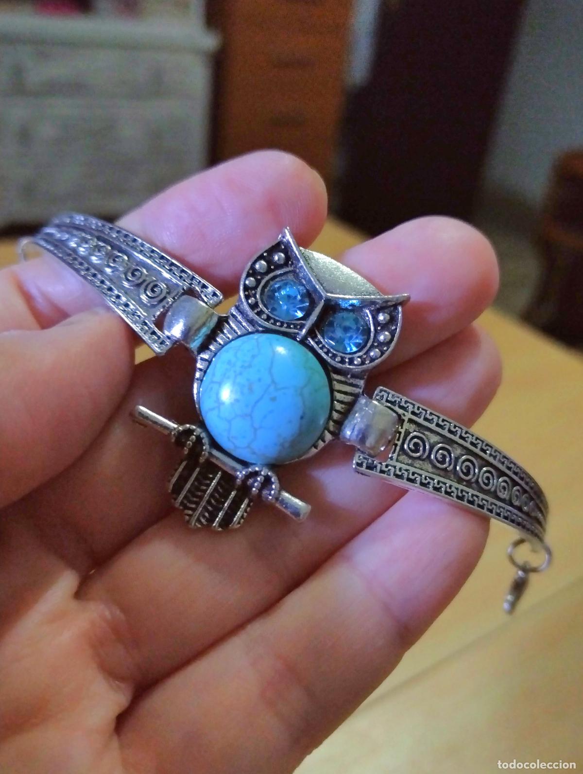 Joyeria: Pulsera plateada, b&uacute;ho con piedra turquesa. - Foto 2