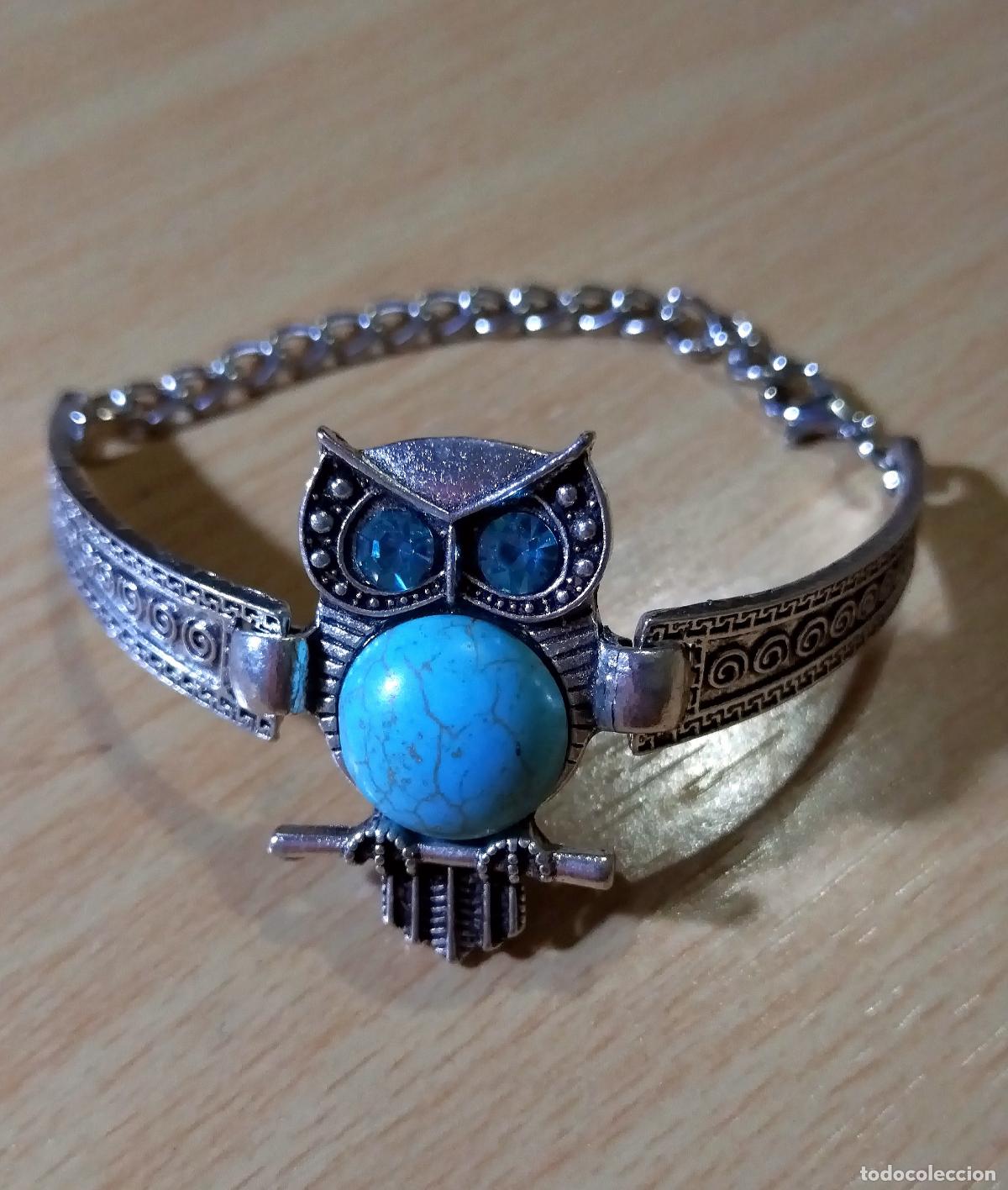 Joyeria: Pulsera plateada, b&uacute;ho con piedra turquesa. - Foto 1