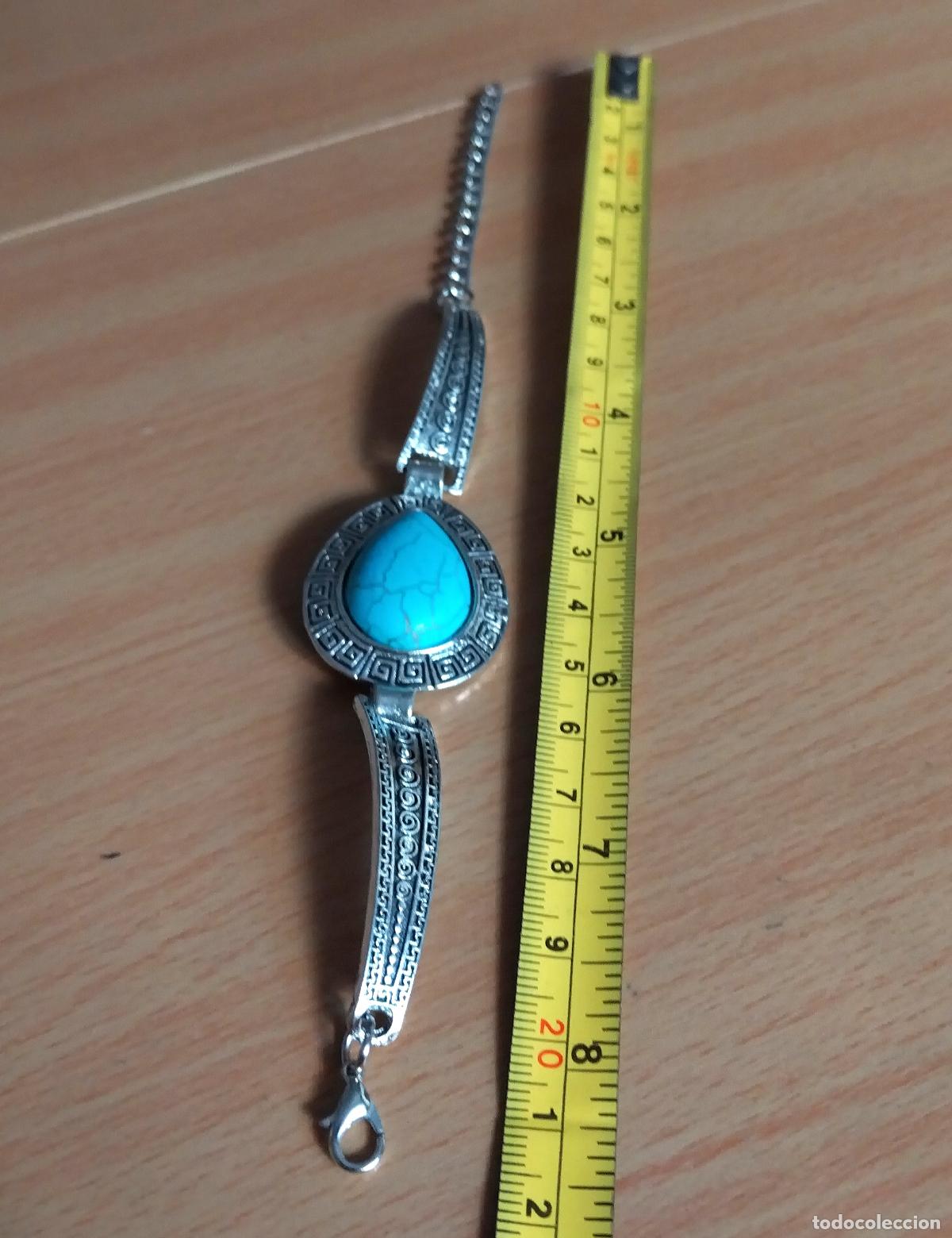 Joyeria: Pulsera plateada con piedra azul turquesa. - Foto 2