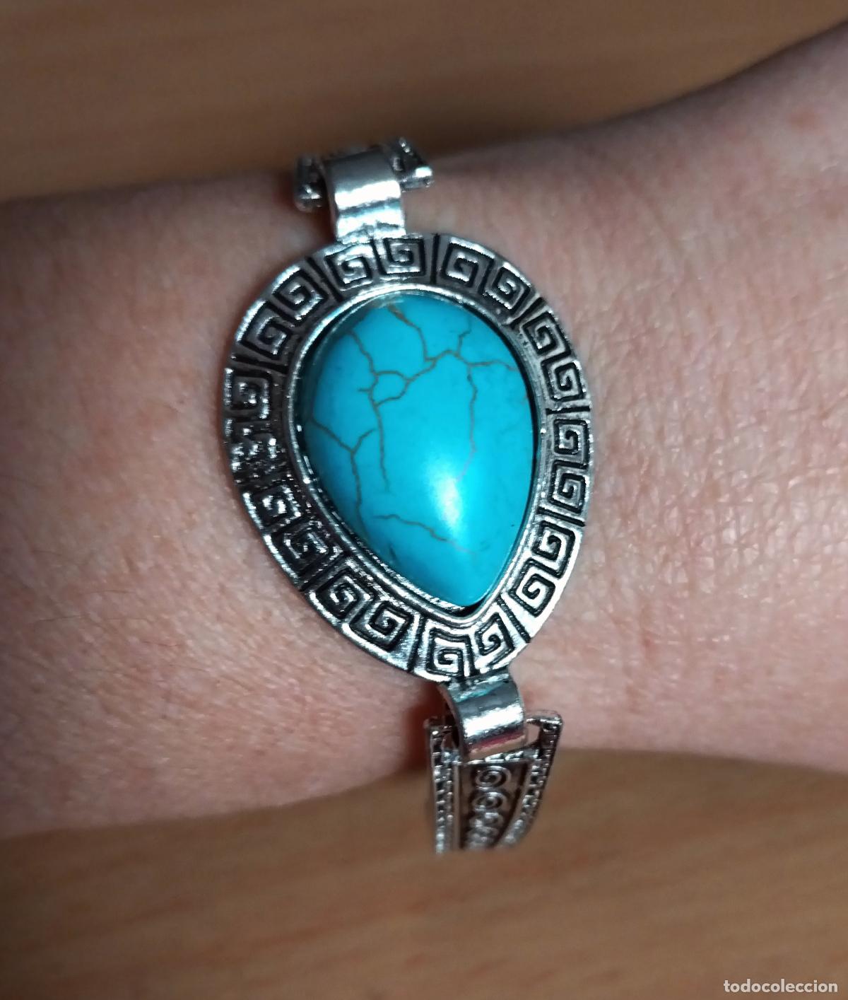 Joyeria: Pulsera plateada con piedra azul turquesa. - Foto 3