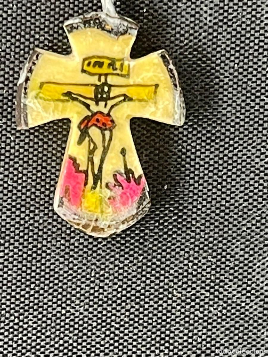 Joyeria: COLGANTE CRUZ DE RESINA - Foto 2