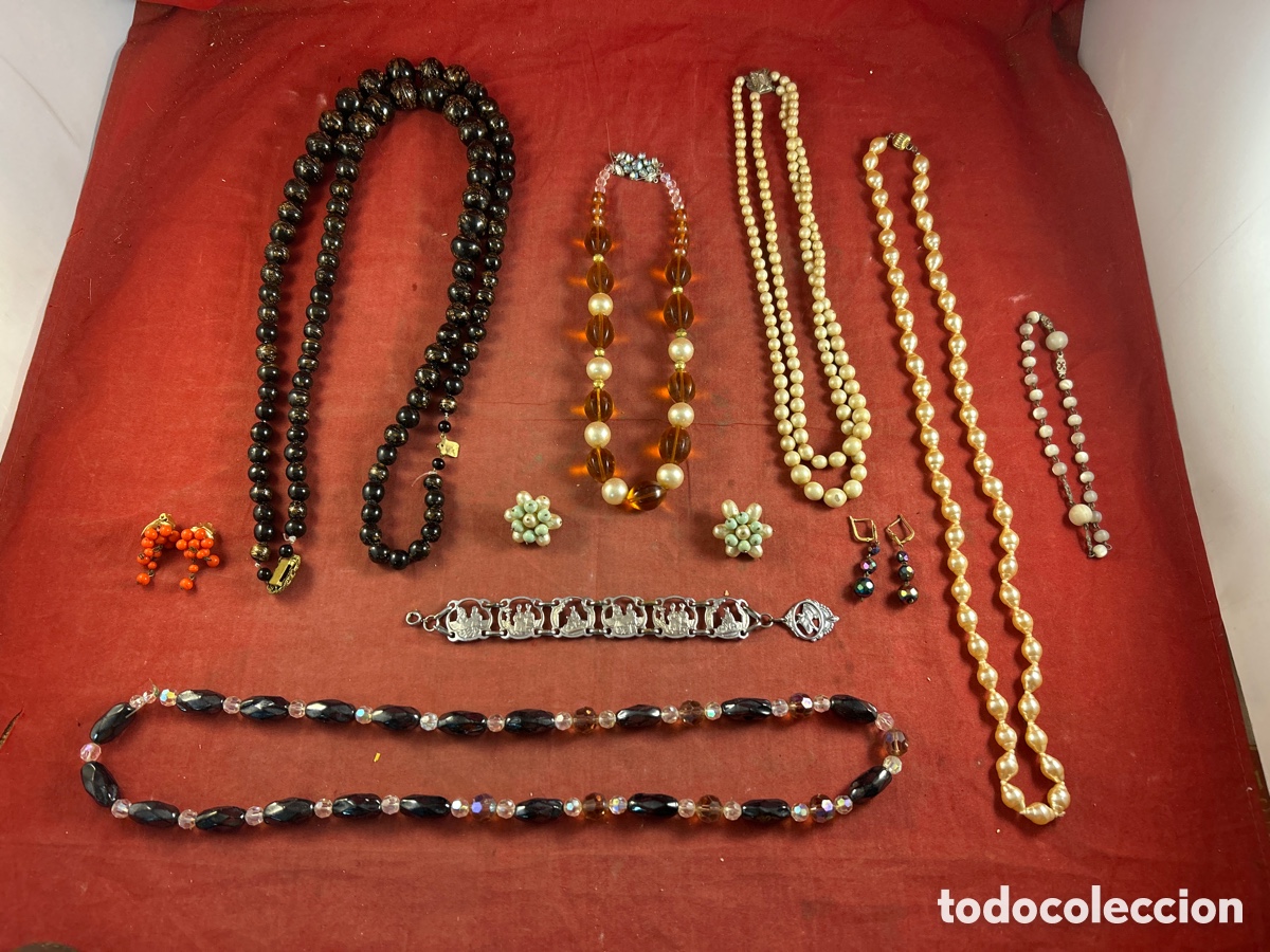 Joyeria: GRAN LOTE DE BISUTER&Iacute;A - Foto 1