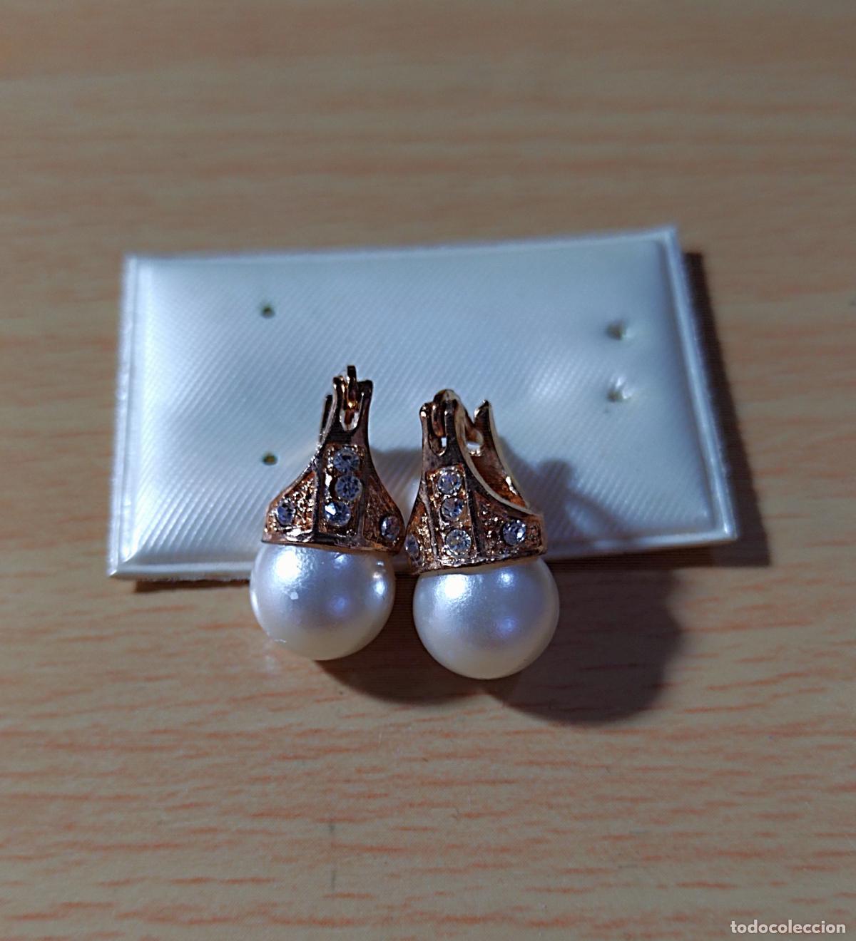 Joyeria: Pendientes dorados con perla, bisuter&iacute;a. - Foto 2
