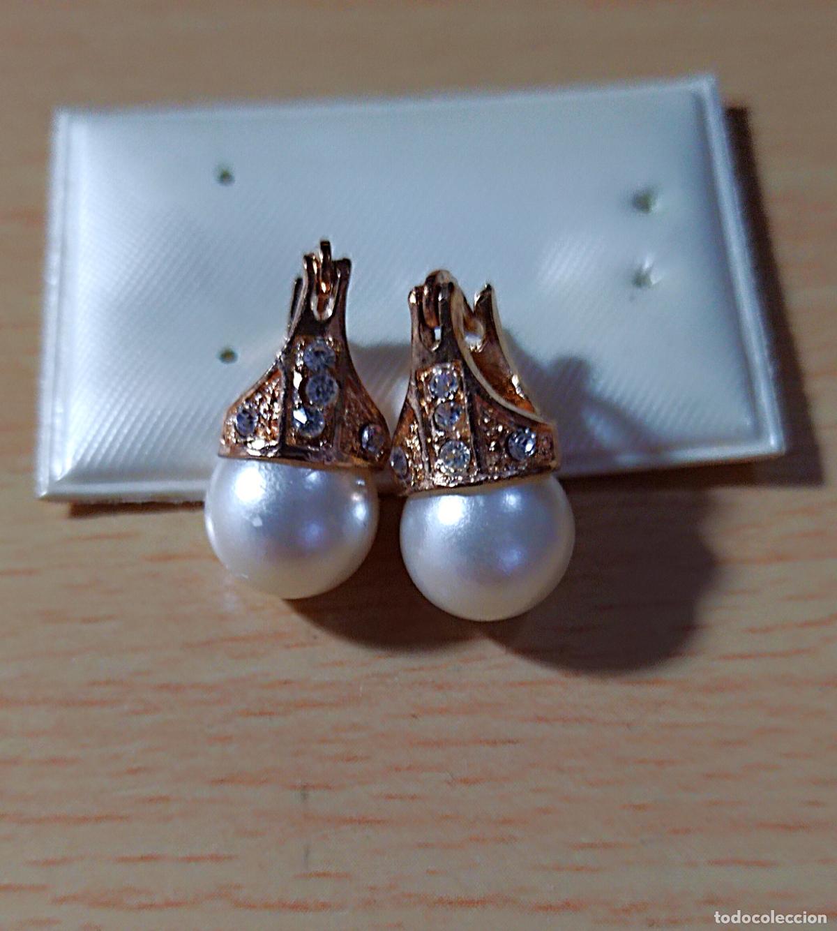 Joyeria: Pendientes dorados con perla, bisuter&iacute;a. - Foto 3