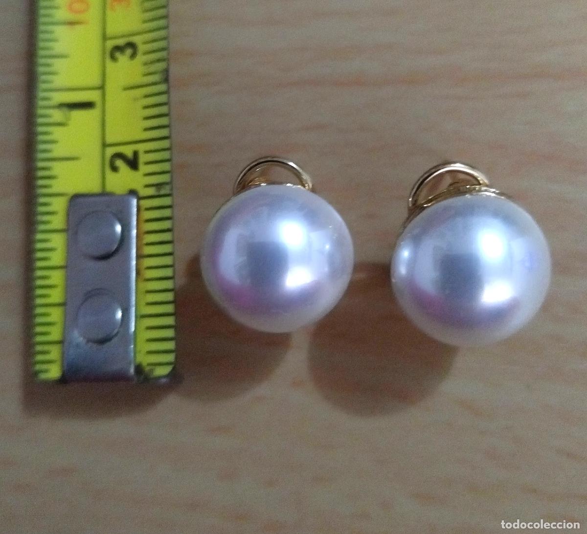 Joyeria: Pendientes dorados con perla, cierre de omega. - Foto 4