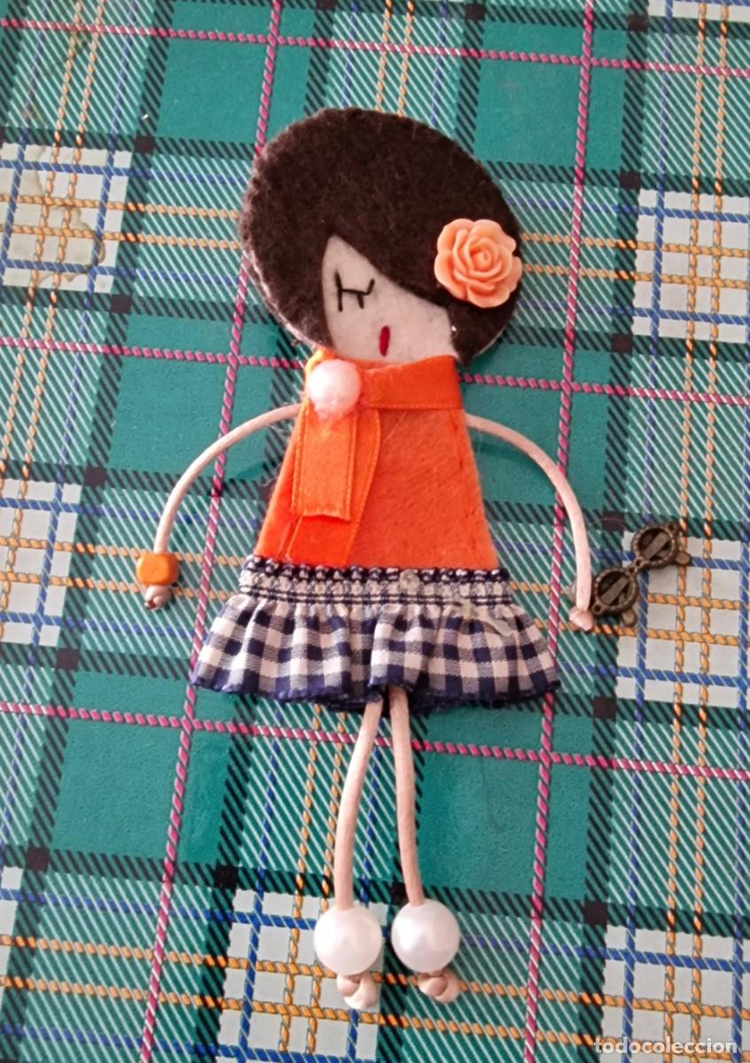 Joyeria: Broche mu&ntilde;eca de fieltro - Foto 1