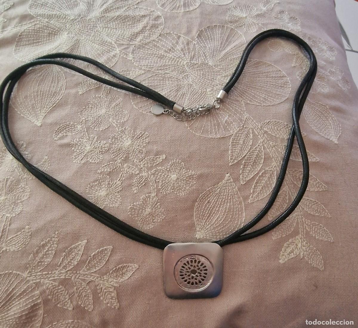 Joyeria: collar cord&oacute;n negro y metal plateado - Foto 1