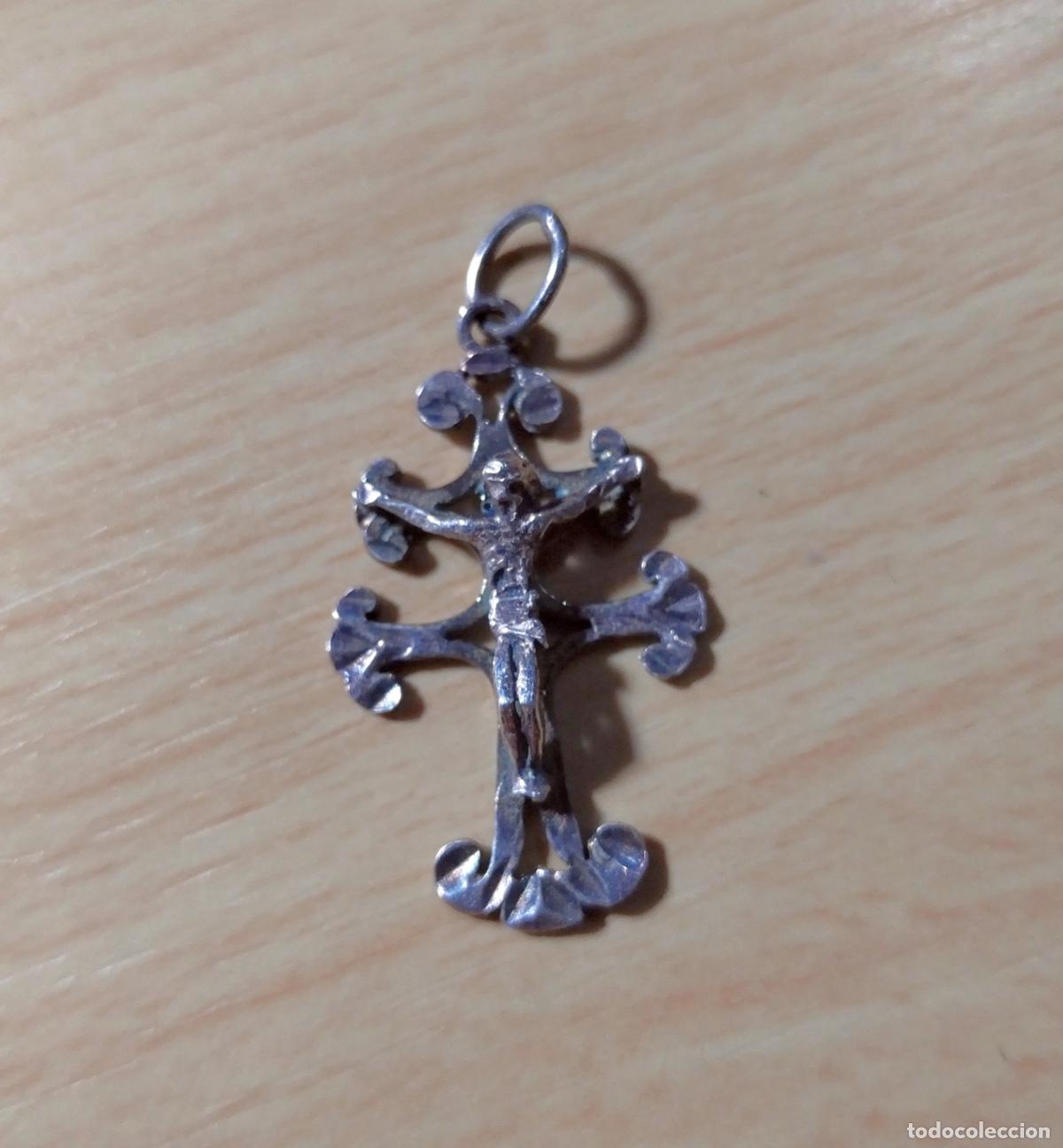 Joyeria: Colgante plateado, cruz. - Foto 4