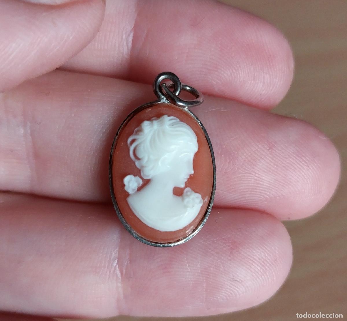 Joyeria: Colgante con camafeo. Bisuter&iacute;a. - Foto 1