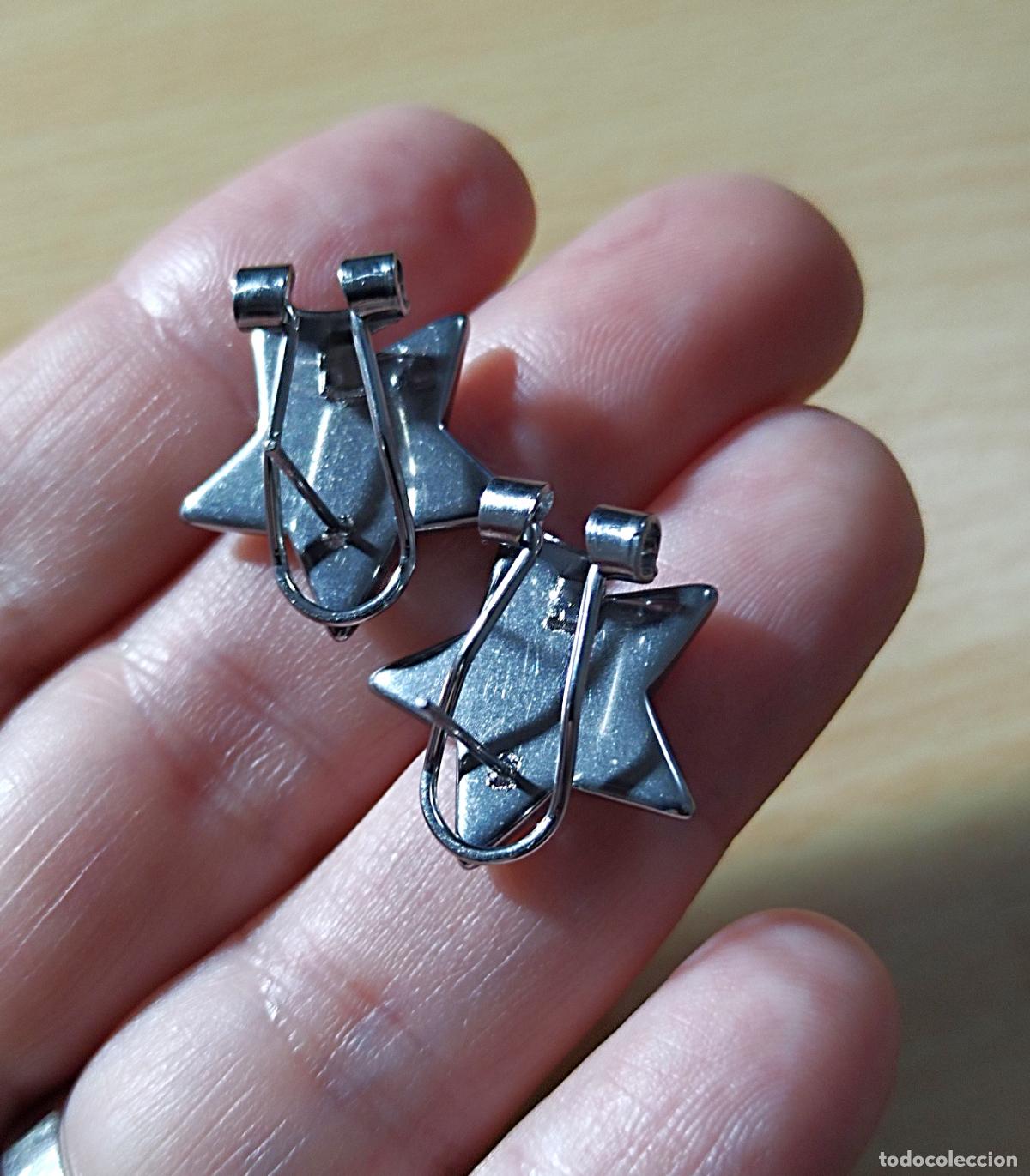 Joyeria: Pendientes plateados, estrella, cierre de omega. - Foto 2