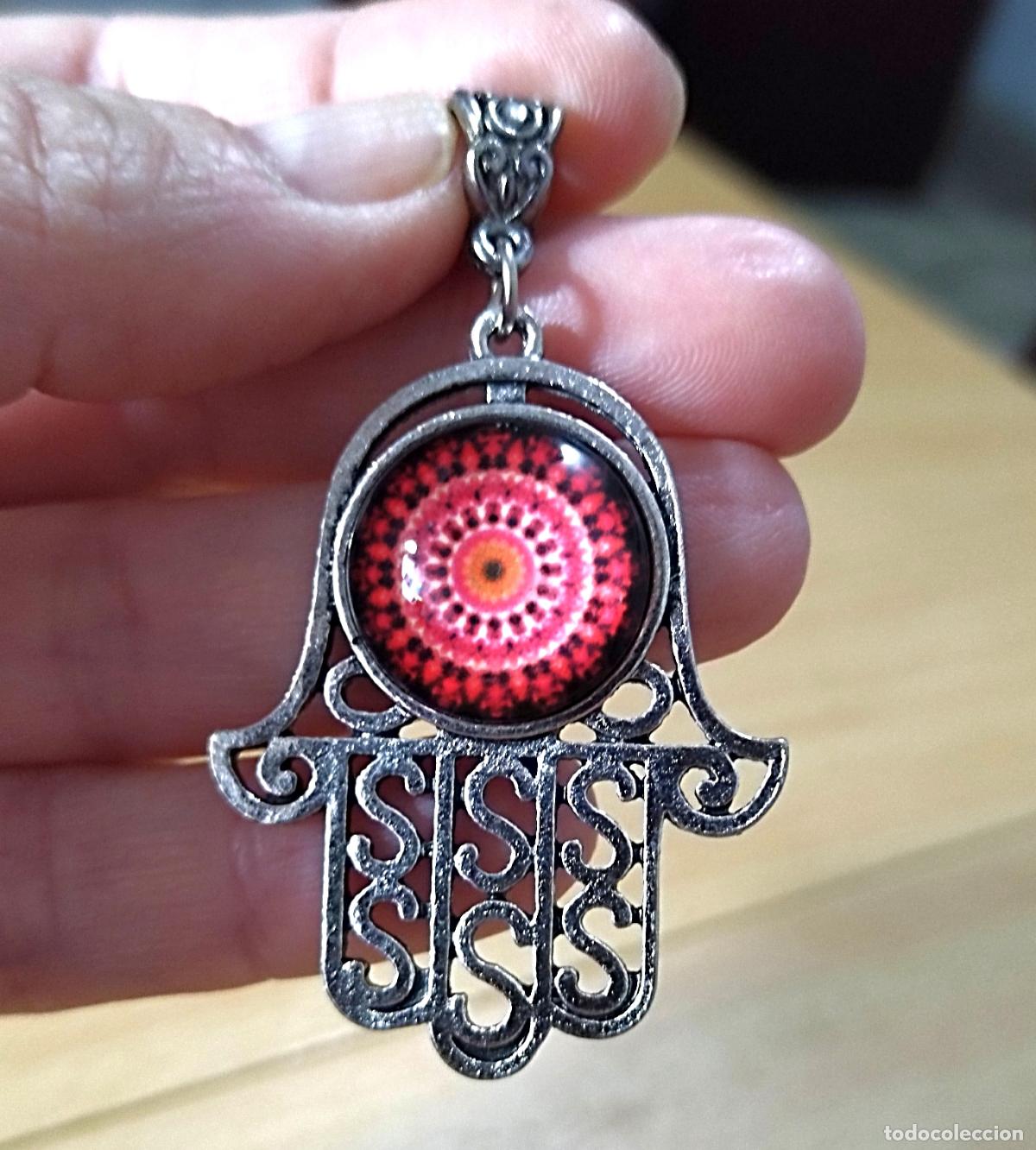 Joyeria: Colgante plateado con mano de F&aacute;tima. - Foto 3