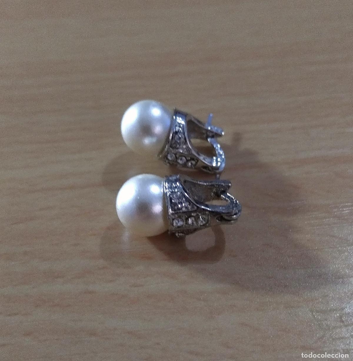 Joyeria: Pendientes plateados con perla, bisuter&iacute;a. - Foto 3